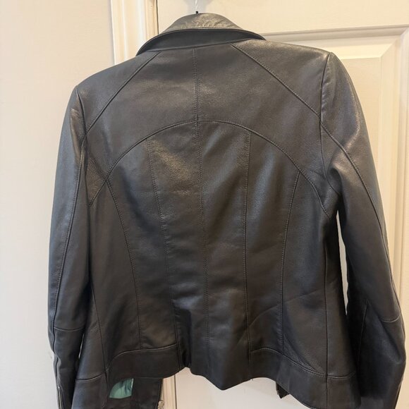 Danier Classic Leather Jacket - Picture 2 of 6